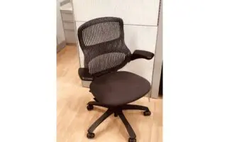 Modern ergonomic office chair black