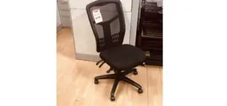 Black mesh office chair sale