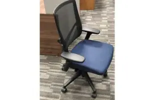 Mesh back office chair