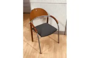 Office chair with wooden arms